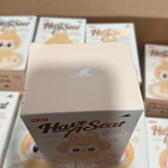 Authentic pop mart have a seat labubu have a seat - blind box, unopened - Picture 2 of 4